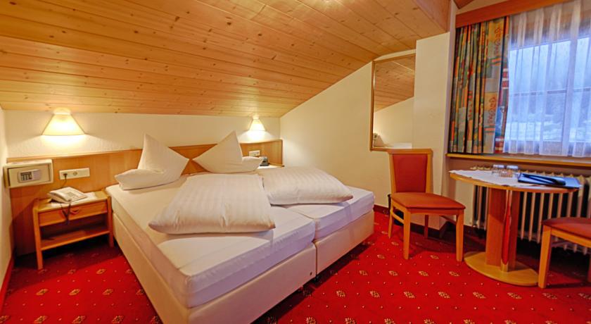 Bed and Breakfast Haus Morgensonne à Sankt Anton am Arlberg Chambre photo
