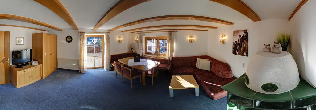 Bed and Breakfast Haus Morgensonne à Sankt Anton am Arlberg Extérieur photo